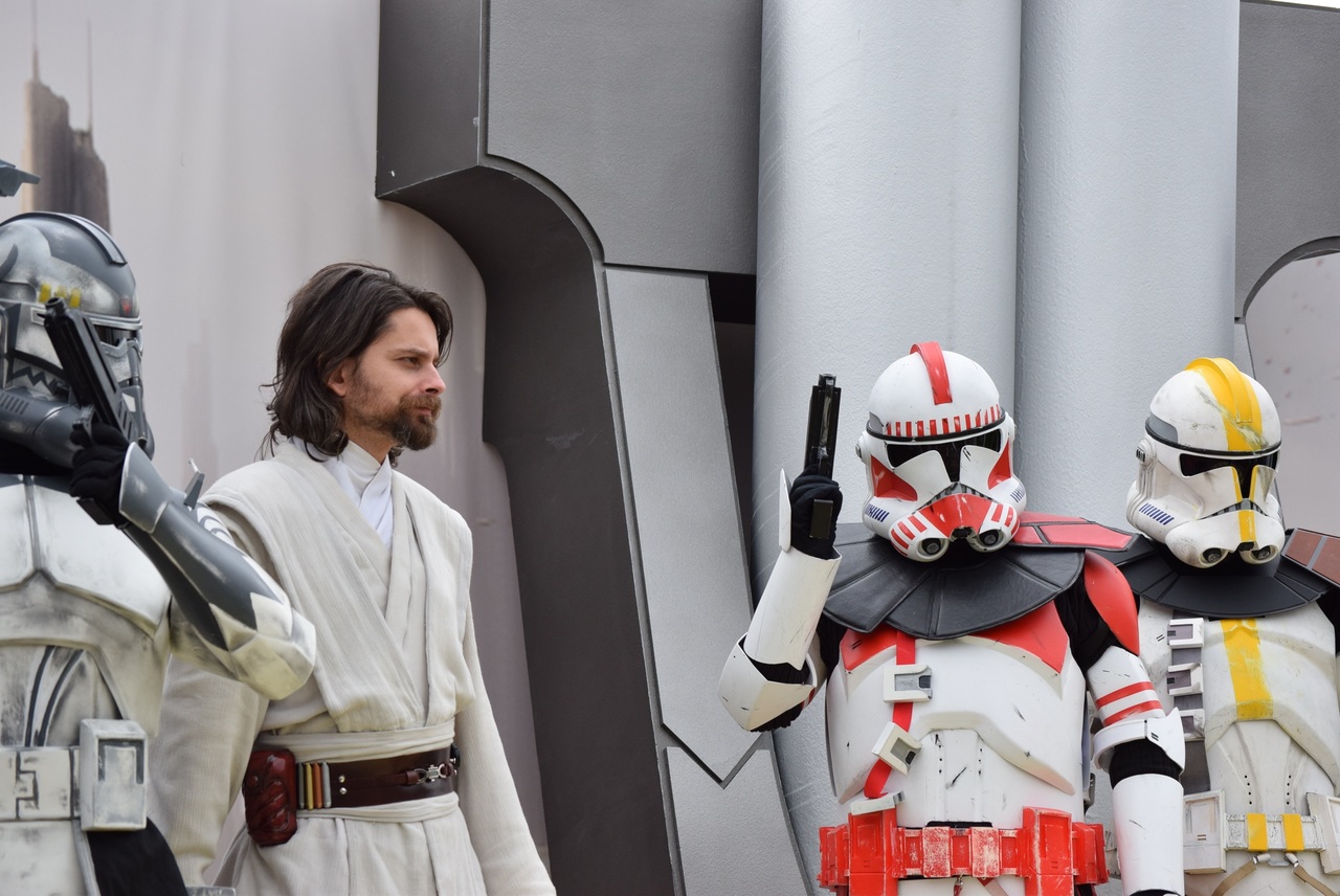 Space Operas und im Weltraum hört dich keiner schreien: „Star Wars“-Saga und „Alien“